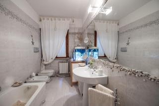 B&B In Principio Vitae - L'infinito con tatto - Recanati - 1
