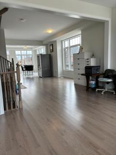 Honey room 1 - Brampton - 7
