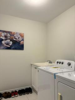Honey room 1 - Brampton - 8