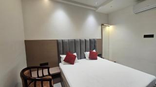 Hotel Grand City - 5