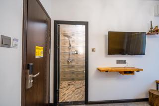 Tianmenshan Loft Art Inn - 3