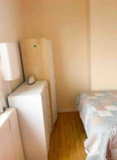 Room for solo travellers in Euston - Londra - 4