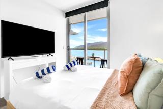 Belle Escapes 52 Harbour Lights with Ocean View - Cairns - 9