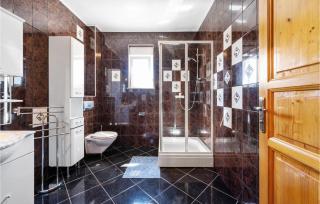 Awesome Apartment In Vodice With Wifi - Vodice - 2