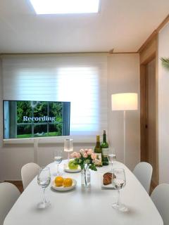 Yun Stay Seongsu - 4