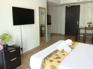 Cozy & Stylish Stay - Abreeza Mall - Pool - WiFi - T2-2312 - Davao - 6