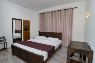 Lake Lower Hotel & Yala Safari - 7