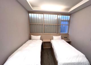 AOIKE Hot Spring Hotel - Jiaoxi - 4