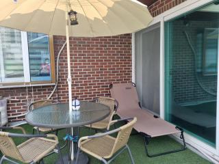 Hongdae Sky View Private Roof Garden 2BR 2QB 1SSB 합정역 5분 단독하늘정원 - Seoul - 3