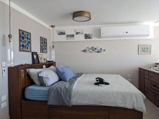 Modern Beachfront 1BR Loft with Garden in Somabay - 8