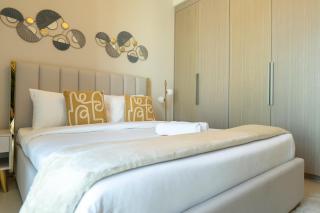 Elegant 2 bedroom Apartment with Burj Khalifa views on Sheikh Mohammed Bin Rashid Boulevard, a short walk from Dubai Opera - Dubai - 1