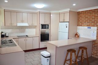 Beach Retreat - Bring your own linen - South West Rocks - 5