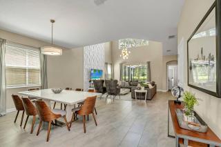 Last Minute Disney Getaway! Private Pool, Hot Tub & Games Room. Book Now! #75973 - Kissimmee - 1