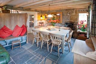 Tresillian Beach House Sea-views Large Gardens - 1