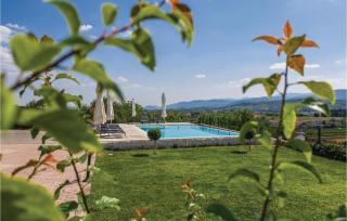 Six-Bedroom Holiday Home In Glavina Donja - Donja Glavina - 1