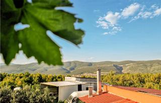 Lovely Apartment In Benkovac With Wifi - Benkovac - 4