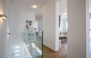 Beautiful Home In Bol With Wifi - Bol - 5