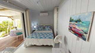 Artists House East - 9