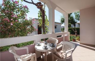 2 Bedroom Awesome Apartment In Pag - Pag - 3