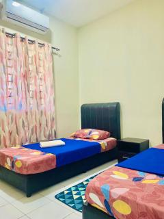 B-08 Suhana HomeStay Sipitang - 2