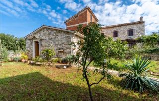 2 Bedroom Cozy Apartment In Umag - Umag - 7