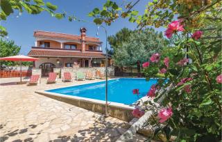 Lovely Home In Vodnjan - Vodnjan - 0