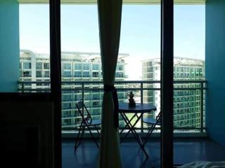 Spacious 1Bedroom Condotel Resort - Manila - 4