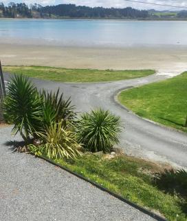 Waterfront weekend stay with sleep out - Pahi - 9