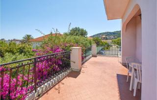 Stunning Apartment In Pietra Ligure With Wifi - 9