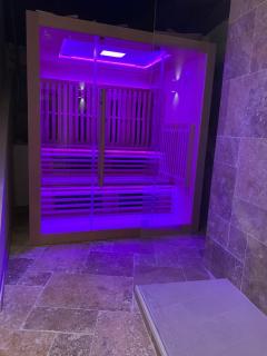 demeure de charme, piscine sauna billard pétanque - 9