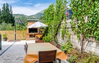 Cozy Apartment In Slano With Kitchen - Slano - 1