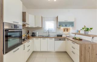 3 Bedroom Cozy Home In Svetvincenat - Svetvinčenat - 4