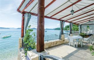 One-Bedroom Holiday Home In Slano - Slano - 1