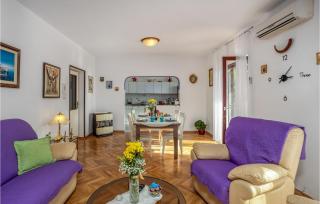2 Bedroom Nice Apartment In Viskovo - Viskovo - 7