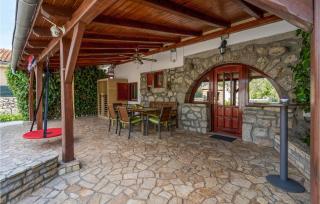 Beautiful Home In Rasopasno With Sauna - 2