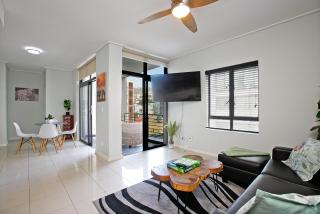2BDR - City Explorer - Cape Town - 0