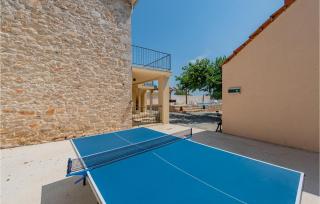 4 Bedroom Gorgeous Home - Donje Raštane - 3