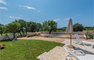 4 Bedroom Gorgeous Home - Donje Raštane - 2