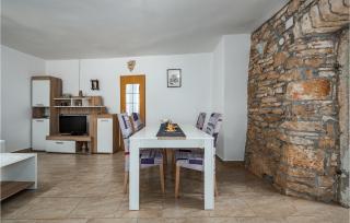 One-Bedroom Apartment In Divsici - Divšići - 2