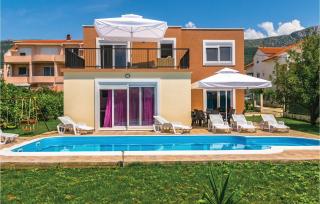 Beautiful Home In Kastel Kambelovac - Kaštela - 0