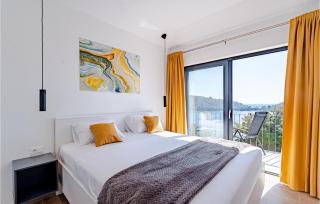 3 Bedroom Amazing Home In Blato - Blato - 6