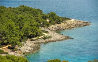 Beautiful Apartment In Mali Losinj - Mali Lošinj (Lussinpiccolo) - 2