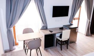 Napoli Suites Studios Aparthotel - San Julián - 6