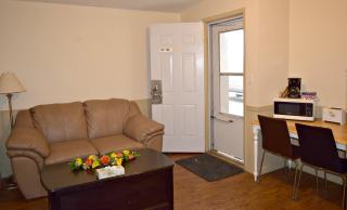 Centre Suite Inns Motel - Bonnyville - 2