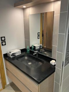 Grand Duplex en Rez de jardin centre ville de Saint-Gilles-les-Bains - Saint-Paul - 3