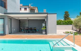 Nice Home In Fazana With House Sea View - 1