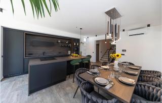 Stunning Home In Razanac With Sauna - Ražanac - 6