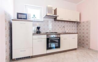 Three-Bedroom Apartment In Slivnica - 6