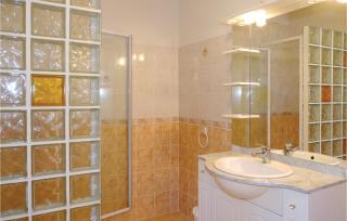 Beautiful Home In Casalabriva With Wifi - Casalabriva - 6