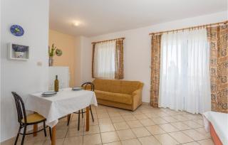 Beautiful Apartment In Rasopasno - Rasopasno - 8